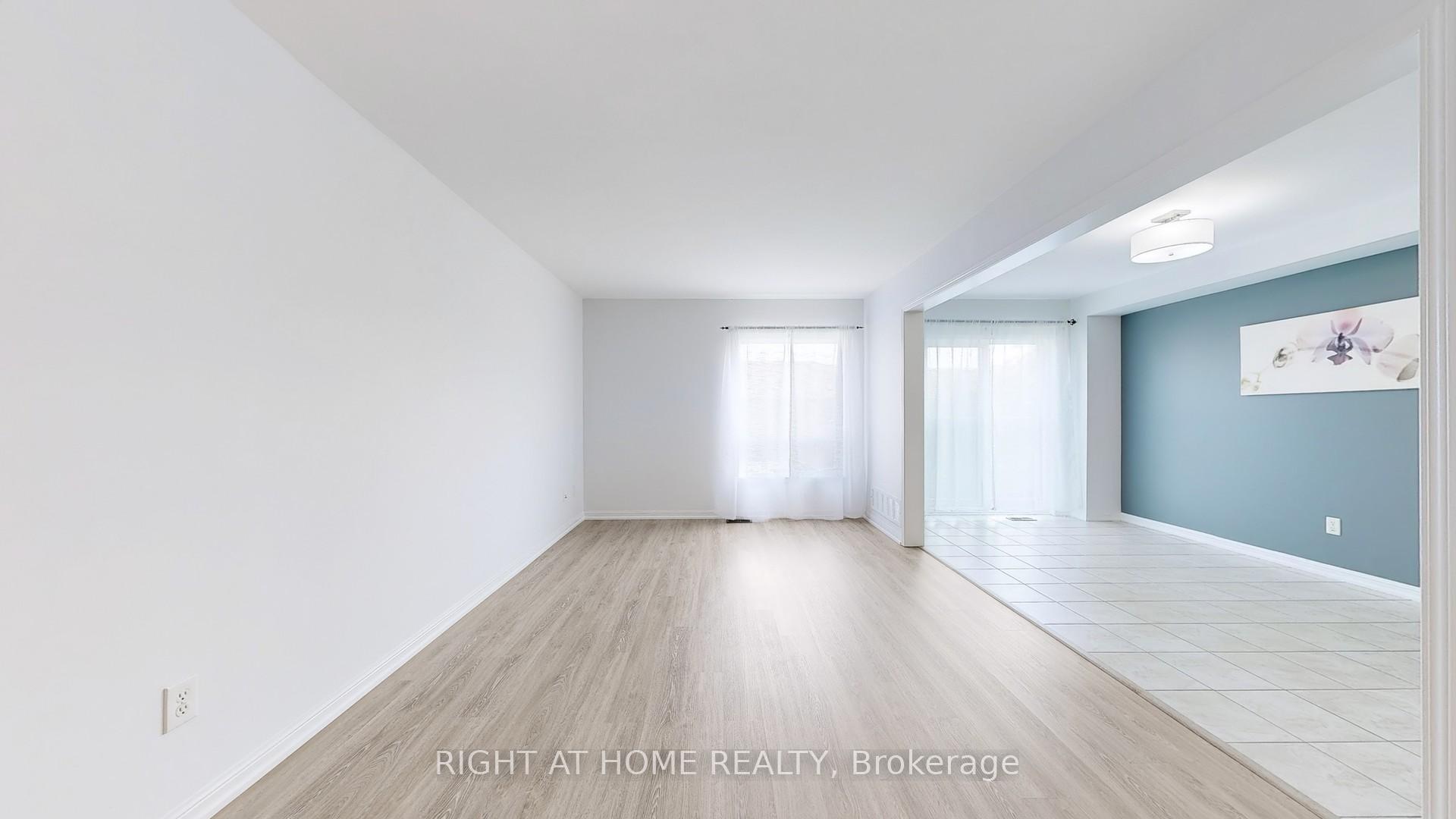 Photo 3 of 76 Barkdale Way, Whitby, Pringle Creek — HOMEH