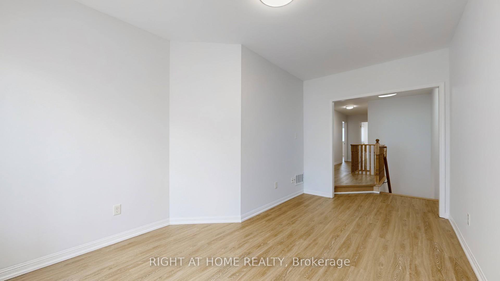 Photo 18 of 76 Barkdale Way, Whitby, Pringle Creek — HOMEH
