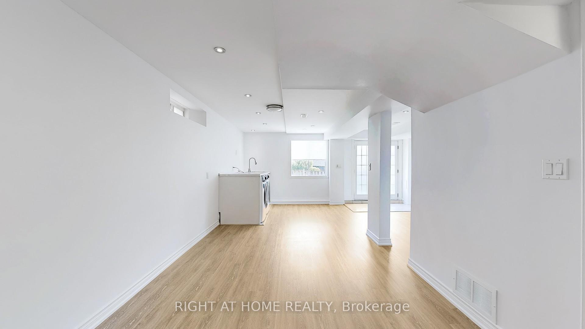 Photo 37 of 76 Barkdale Way, Whitby, Pringle Creek — HOMEH