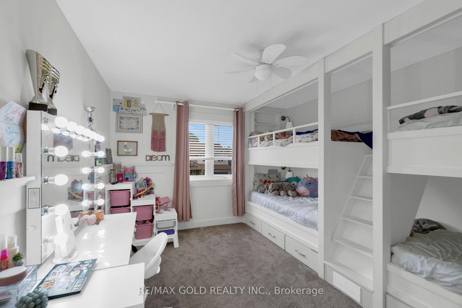 Photo 31 of 239 Park Avenue W, Woolwich — HOMEH
