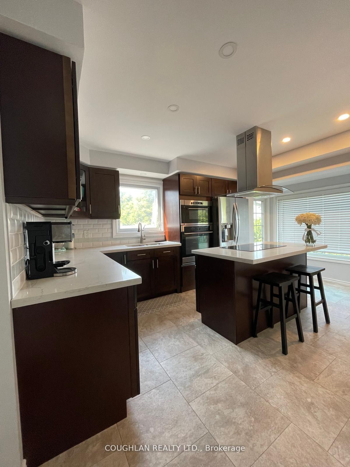 Photo 1 of 12 Horseshoe Drive, Whitby, Blue Grass Meadows — HOMEH