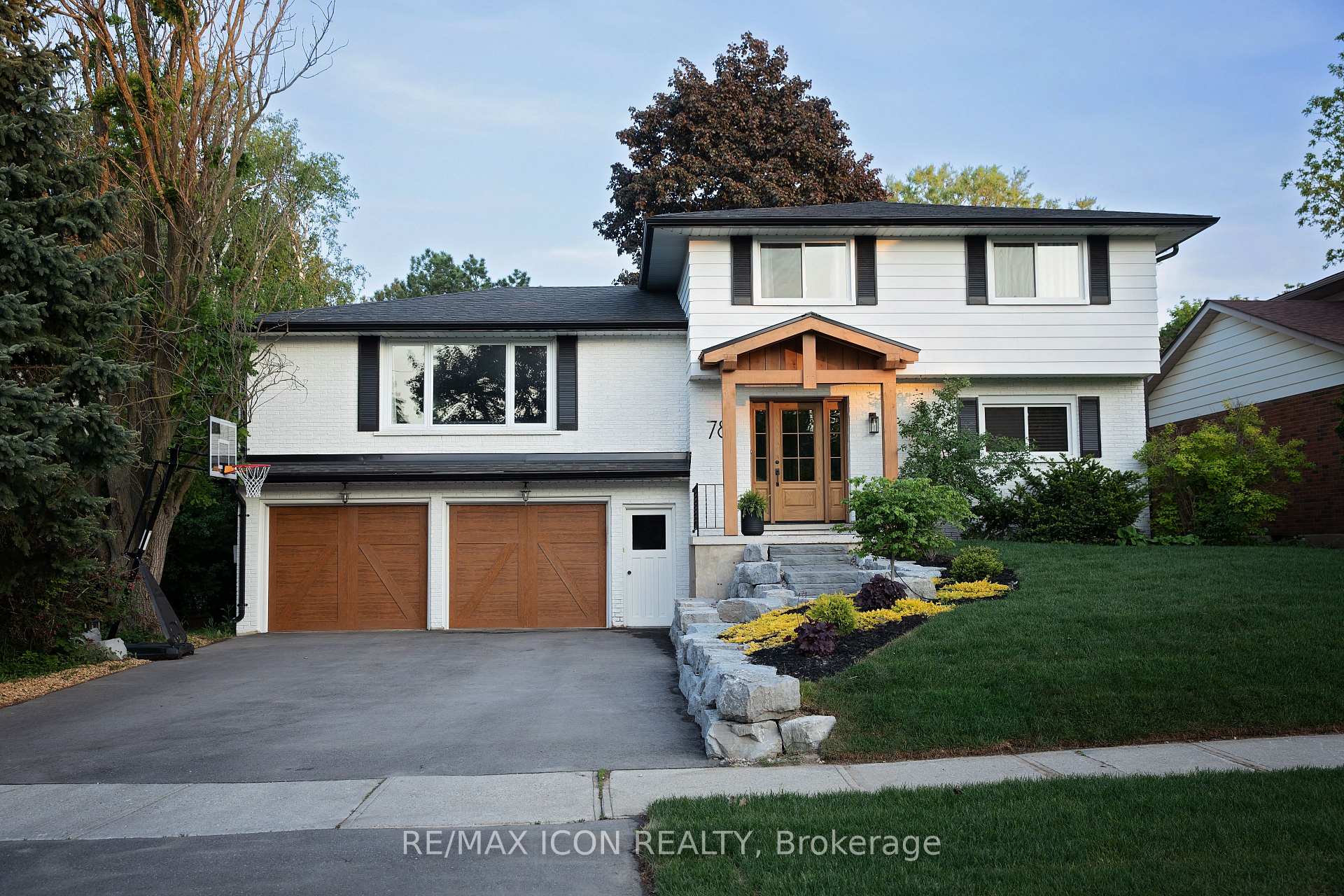 Photo 2 of 78 Ridgeview Crescent, Waterloo — HOMEH