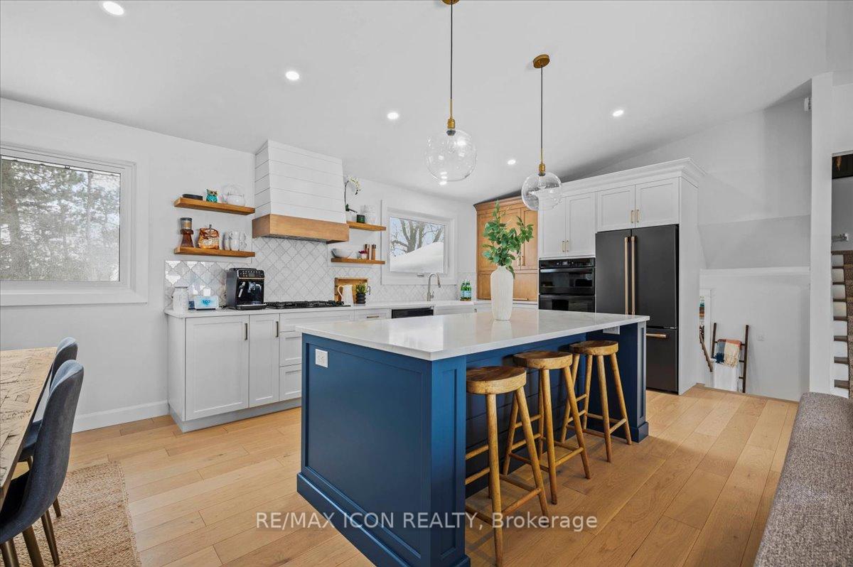 Photo 8 of 78 Ridgeview Crescent, Waterloo — HOMEH