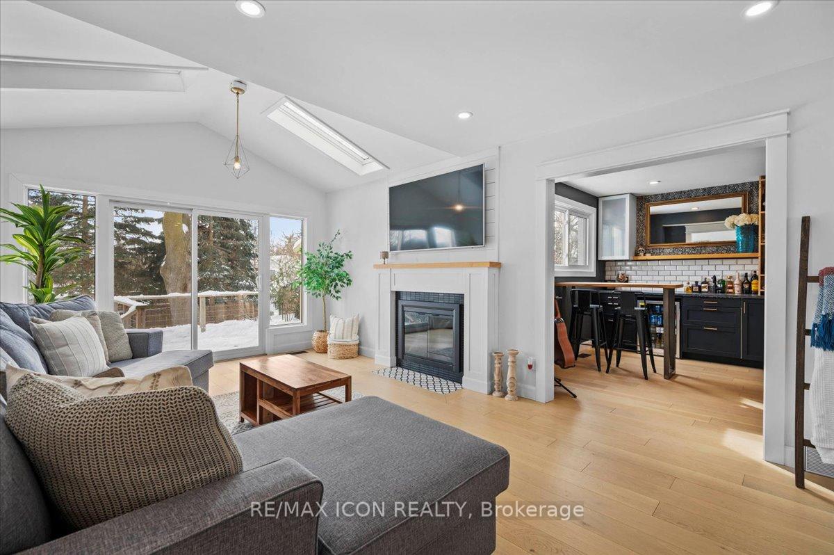 Photo 19 of 78 Ridgeview Crescent, Waterloo — HOMEH