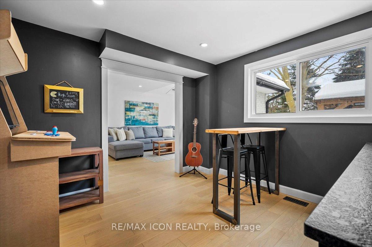 Photo 23 of 78 Ridgeview Crescent, Waterloo — HOMEH