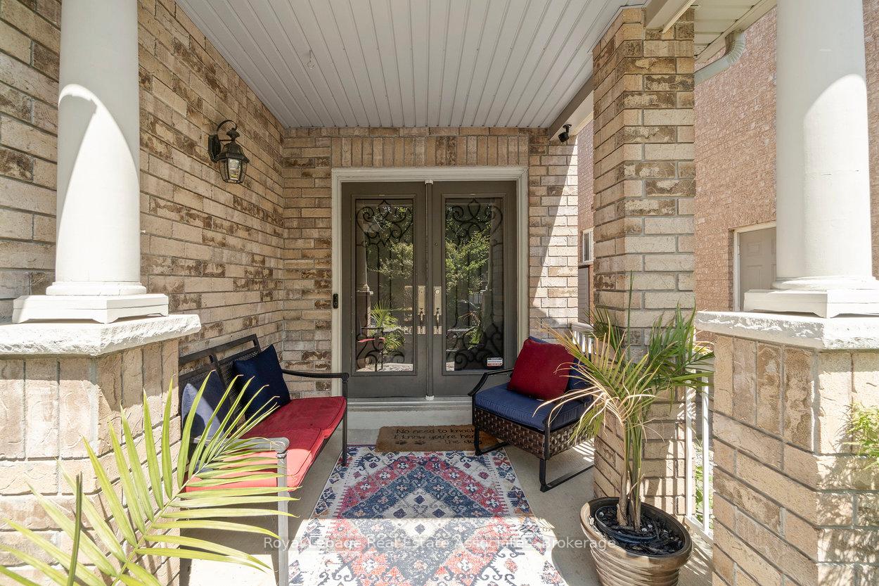 Photo 4 of 29 Marrone Street, Vaughan, Vellore Village — HOMEH