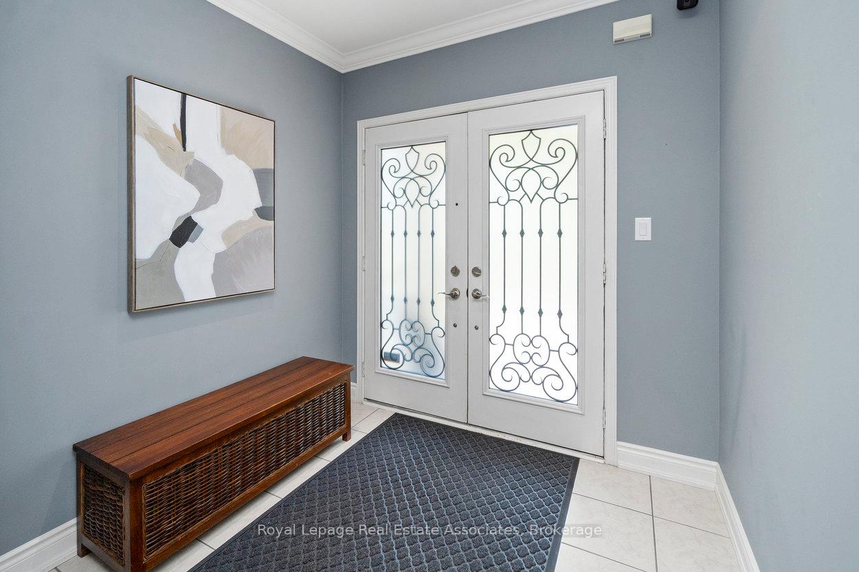 Photo 5 of 29 Marrone Street, Vaughan, Vellore Village — HOMEH