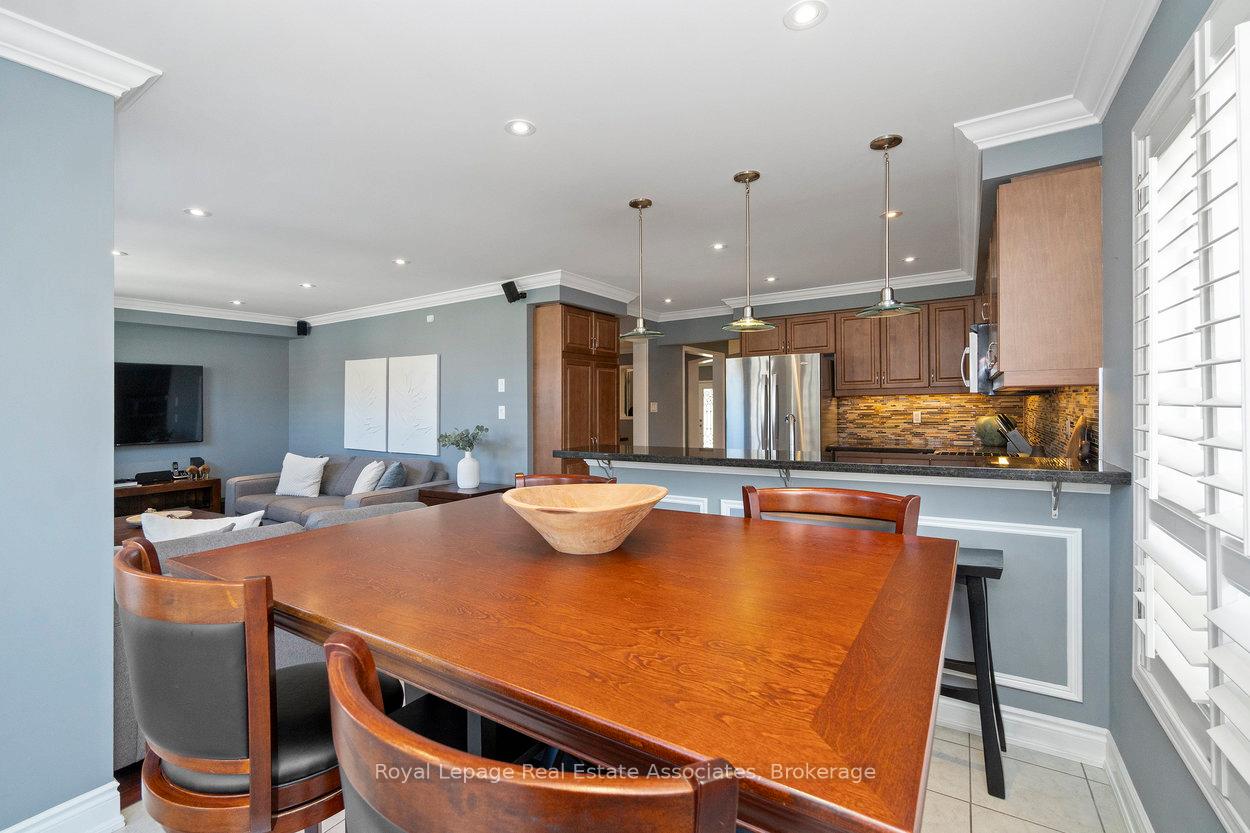 Photo 13 of 29 Marrone Street, Vaughan, Vellore Village — HOMEH