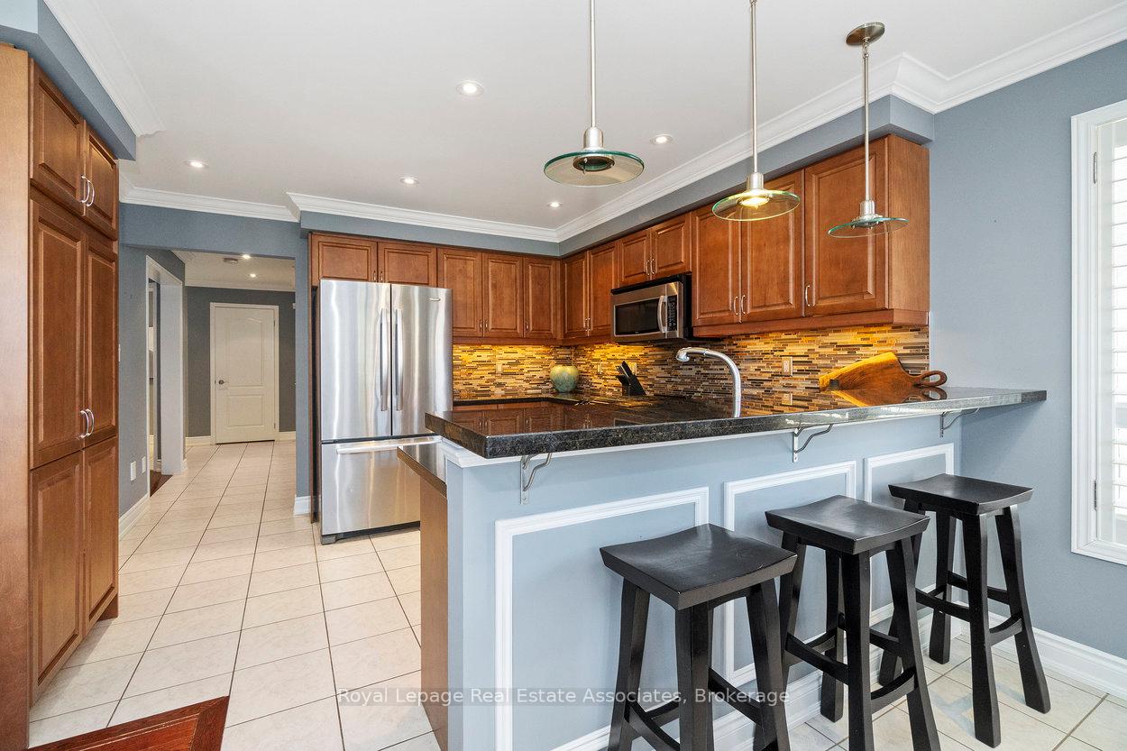 Photo 14 of 29 Marrone Street, Vaughan, Vellore Village — HOMEH