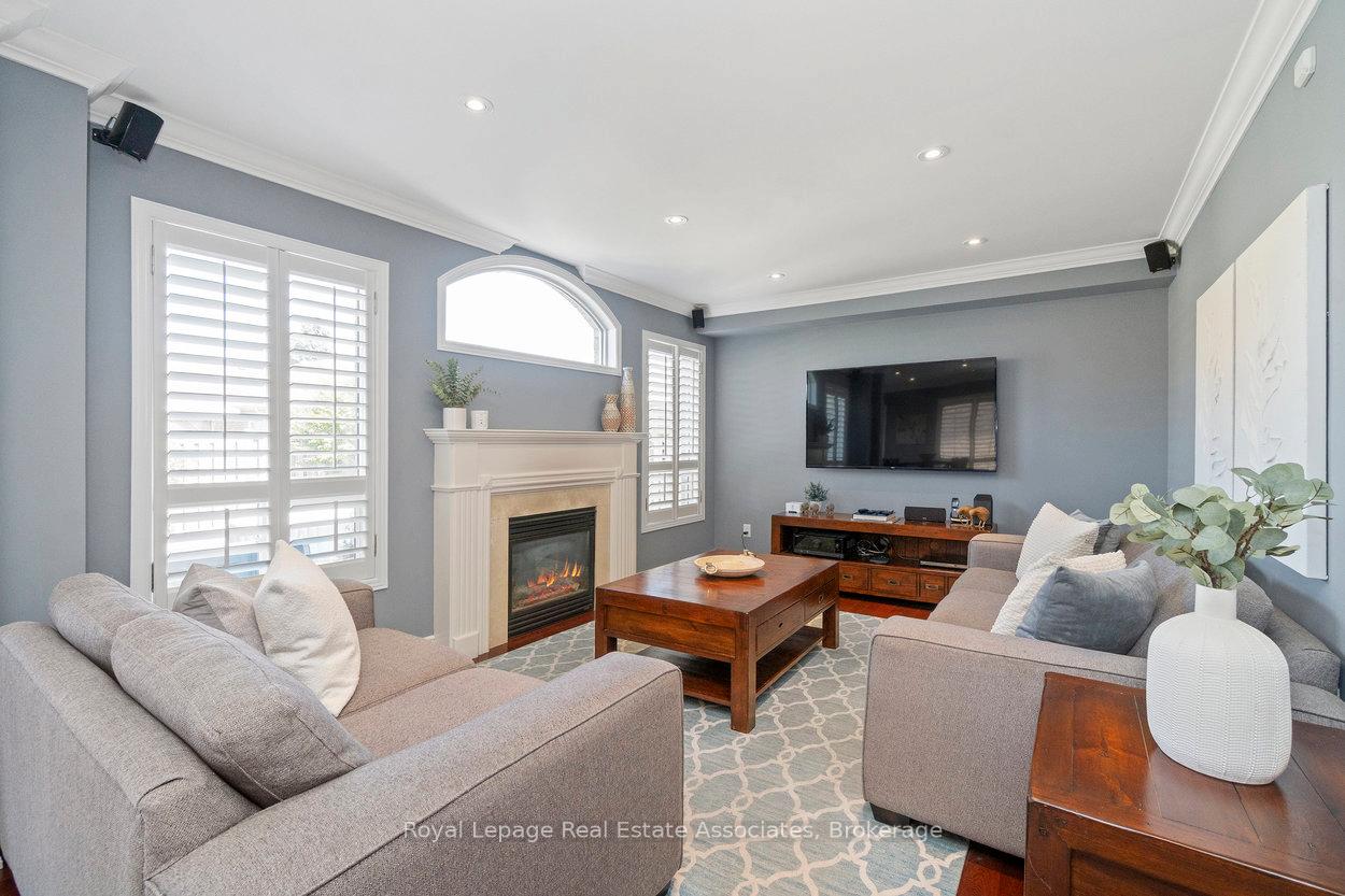 Photo 17 of 29 Marrone Street, Vaughan, Vellore Village — HOMEH