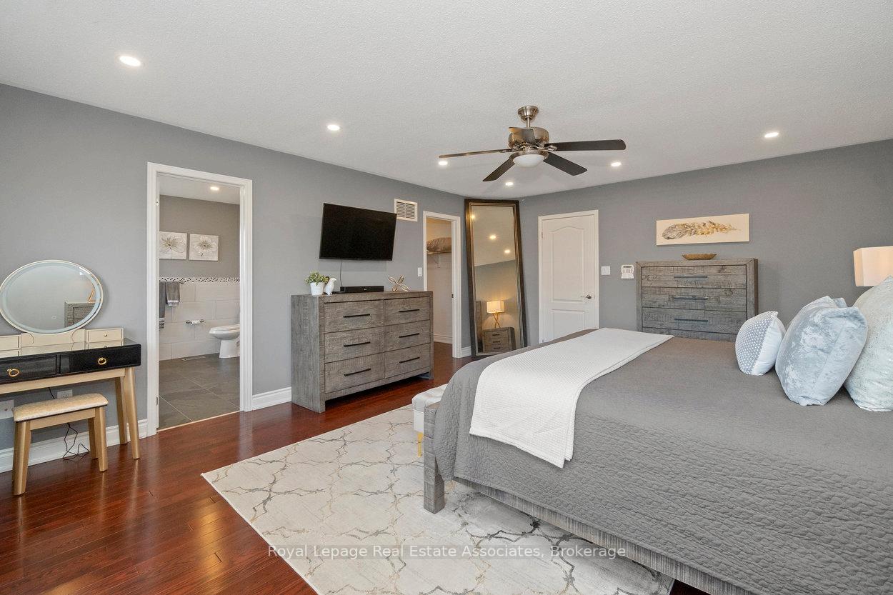 Photo 26 of 29 Marrone Street, Vaughan, Vellore Village — HOMEH