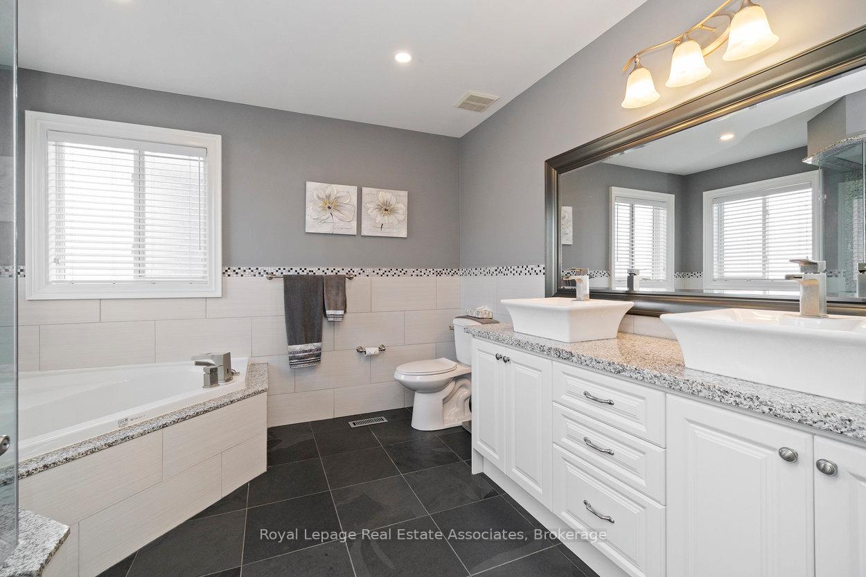 Photo 27 of 29 Marrone Street, Vaughan, Vellore Village — HOMEH