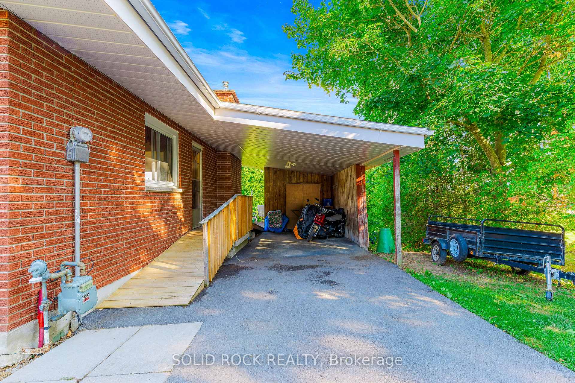Photo 9 of 41 Sarah Street, Augusta, Augusta Twp — HOMEH