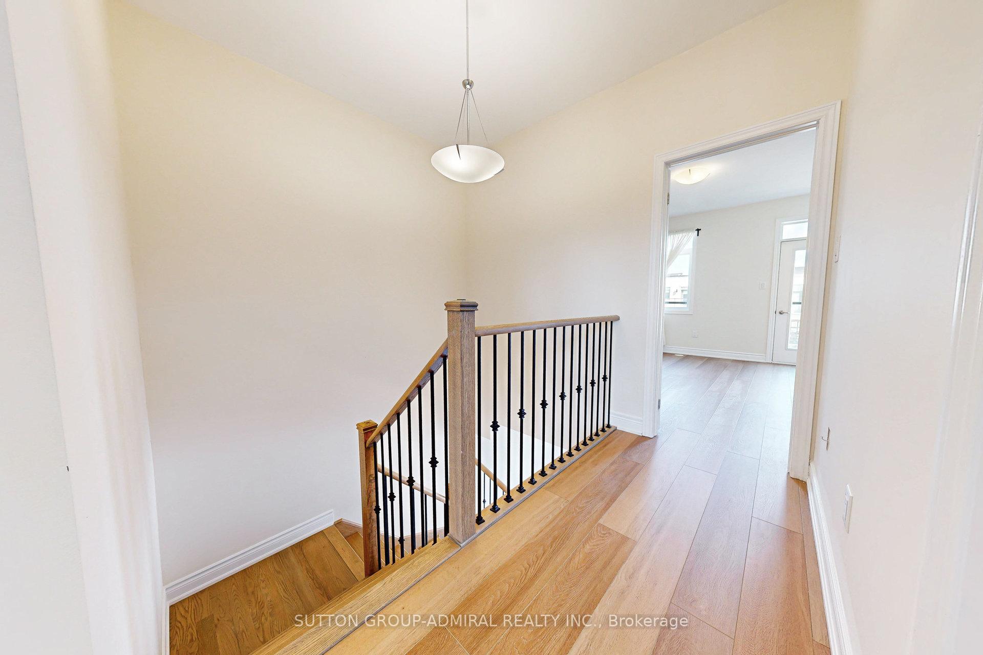 Photo 29 of 24 Carrville Woods Circle, Vaughan, Patterson — HOMEH