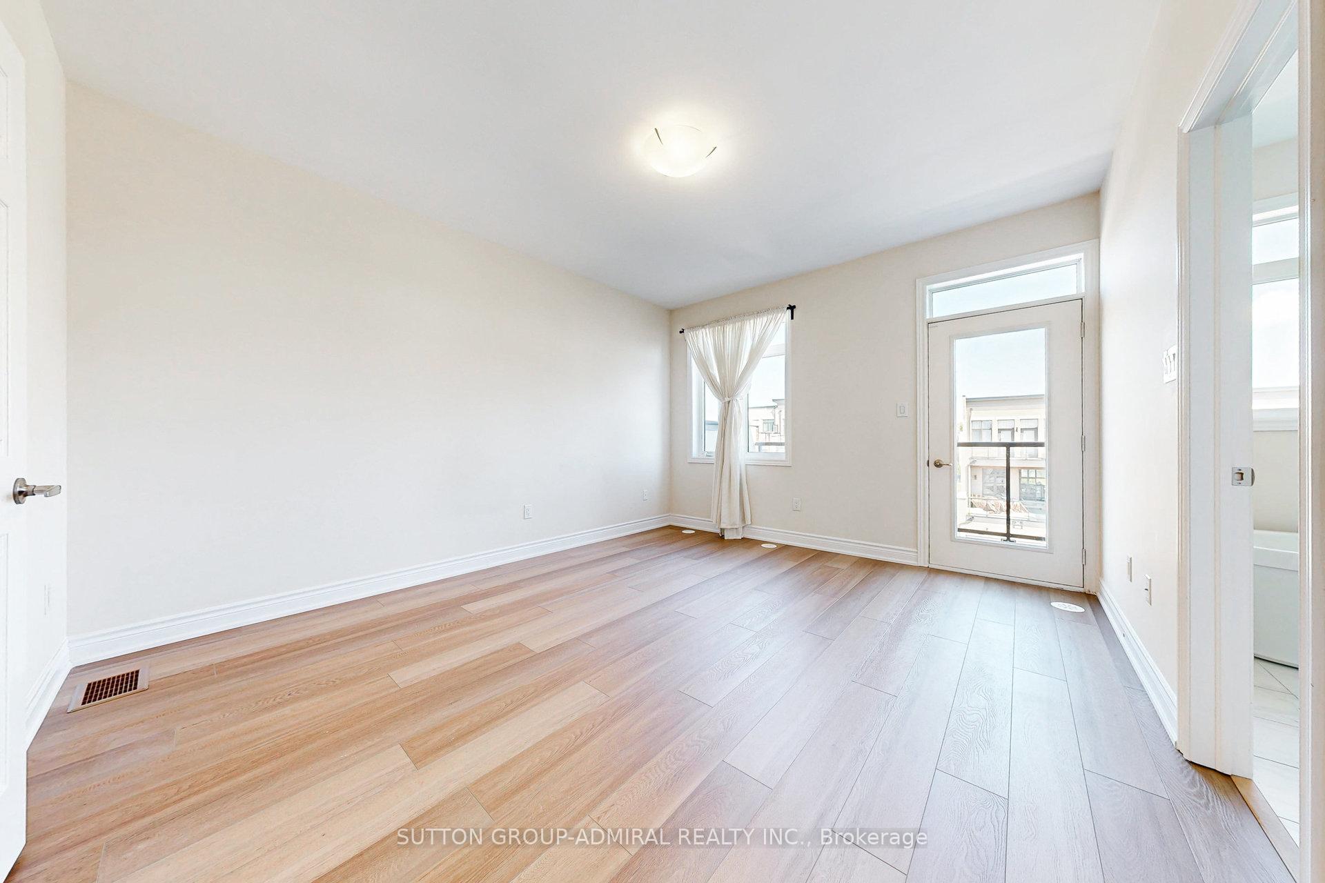 Photo 31 of 24 Carrville Woods Circle, Vaughan, Patterson — HOMEH