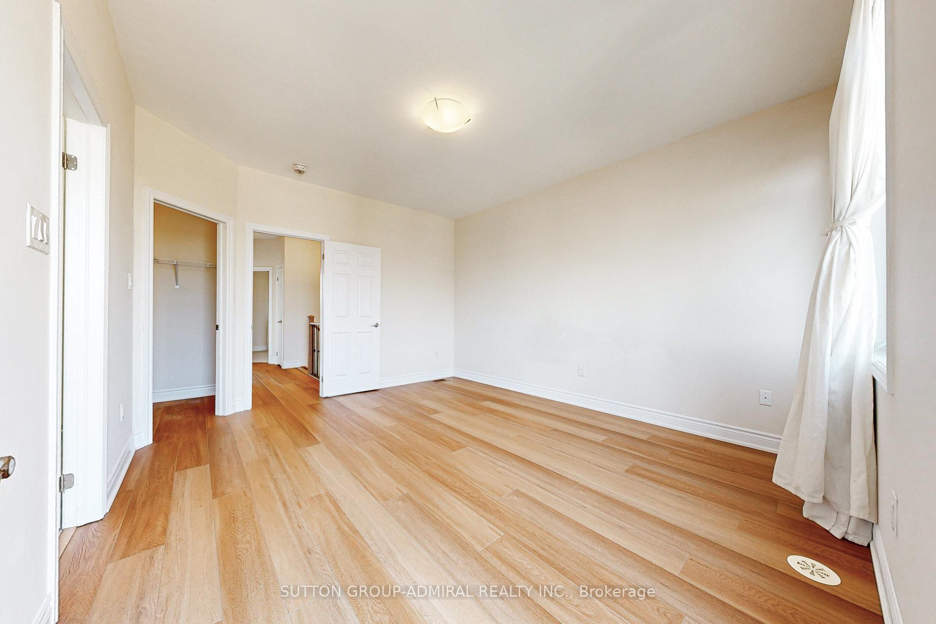 Photo 32 of 24 Carrville Woods Circle, Vaughan, Patterson — HOMEH