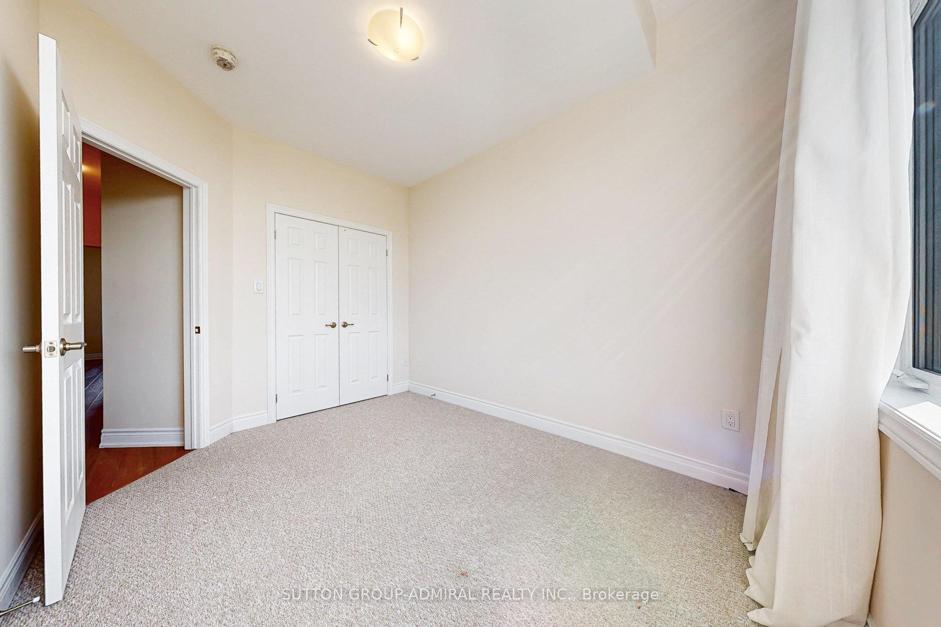 Photo 39 of 24 Carrville Woods Circle, Vaughan, Patterson — HOMEH