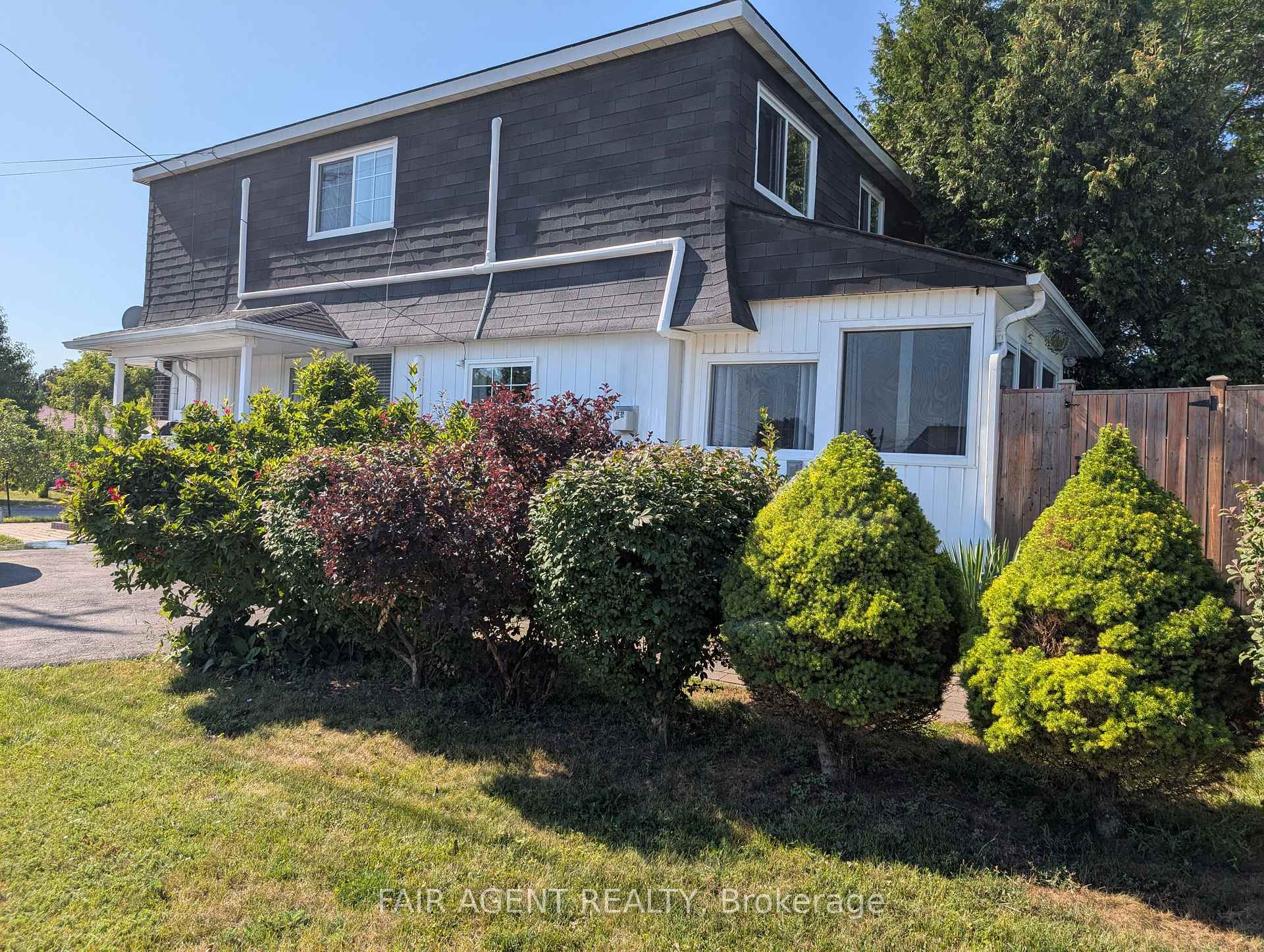 Photo 1 of 167 Edward Street S, Arnprior — HOMEH