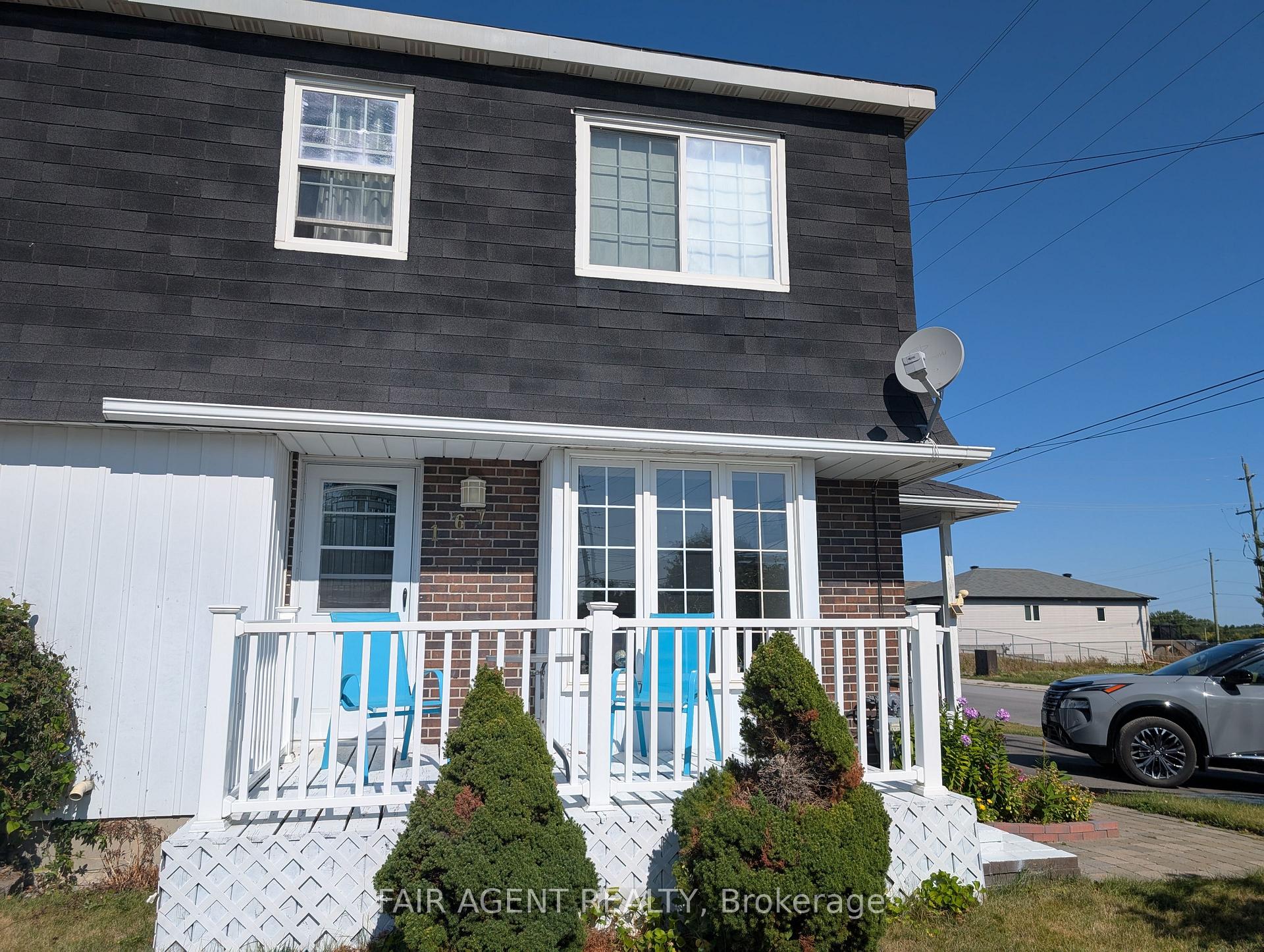 Photo 4 of 167 Edward Street S, Arnprior — HOMEH