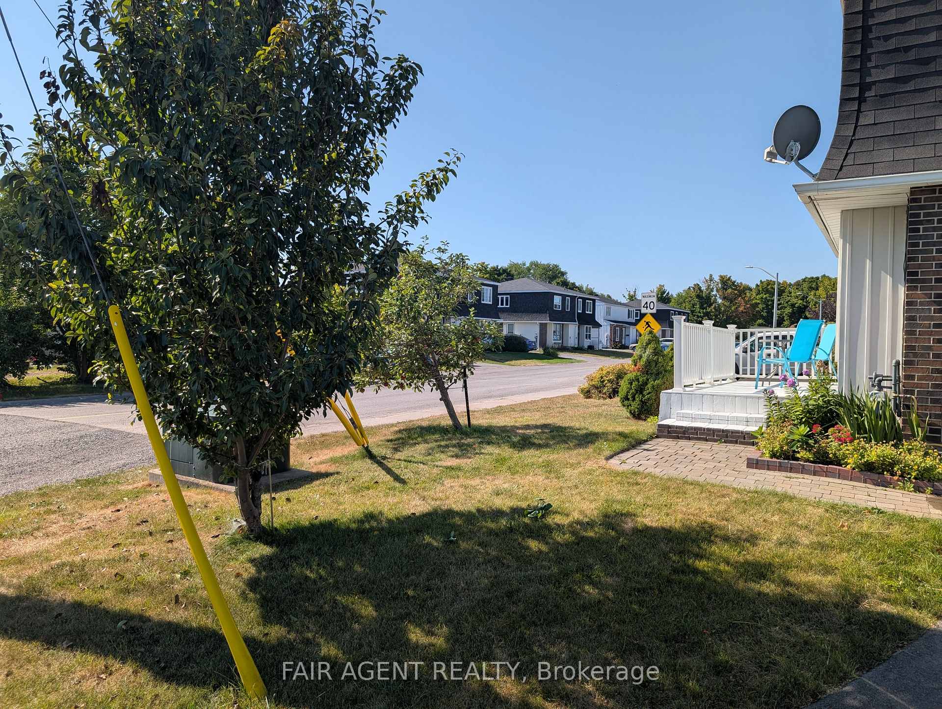 Photo 3 of 167 Edward Street S, Arnprior — HOMEH
