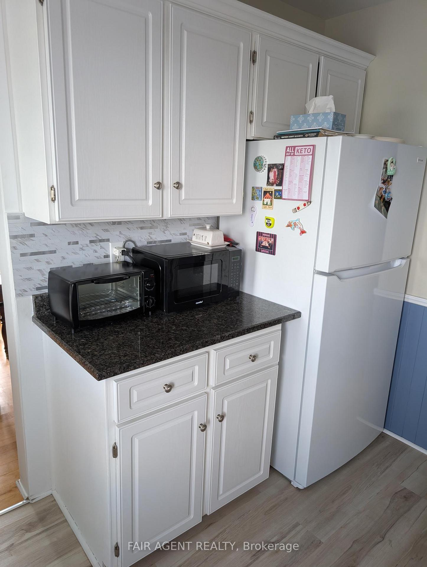 Photo 6 of 167 Edward Street S, Arnprior — HOMEH