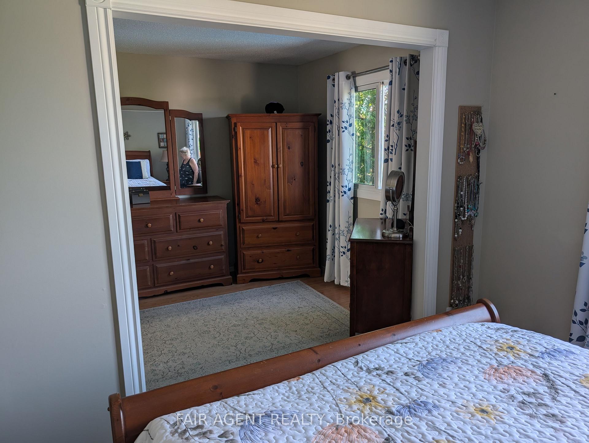Photo 17 of 167 Edward Street S, Arnprior — HOMEH