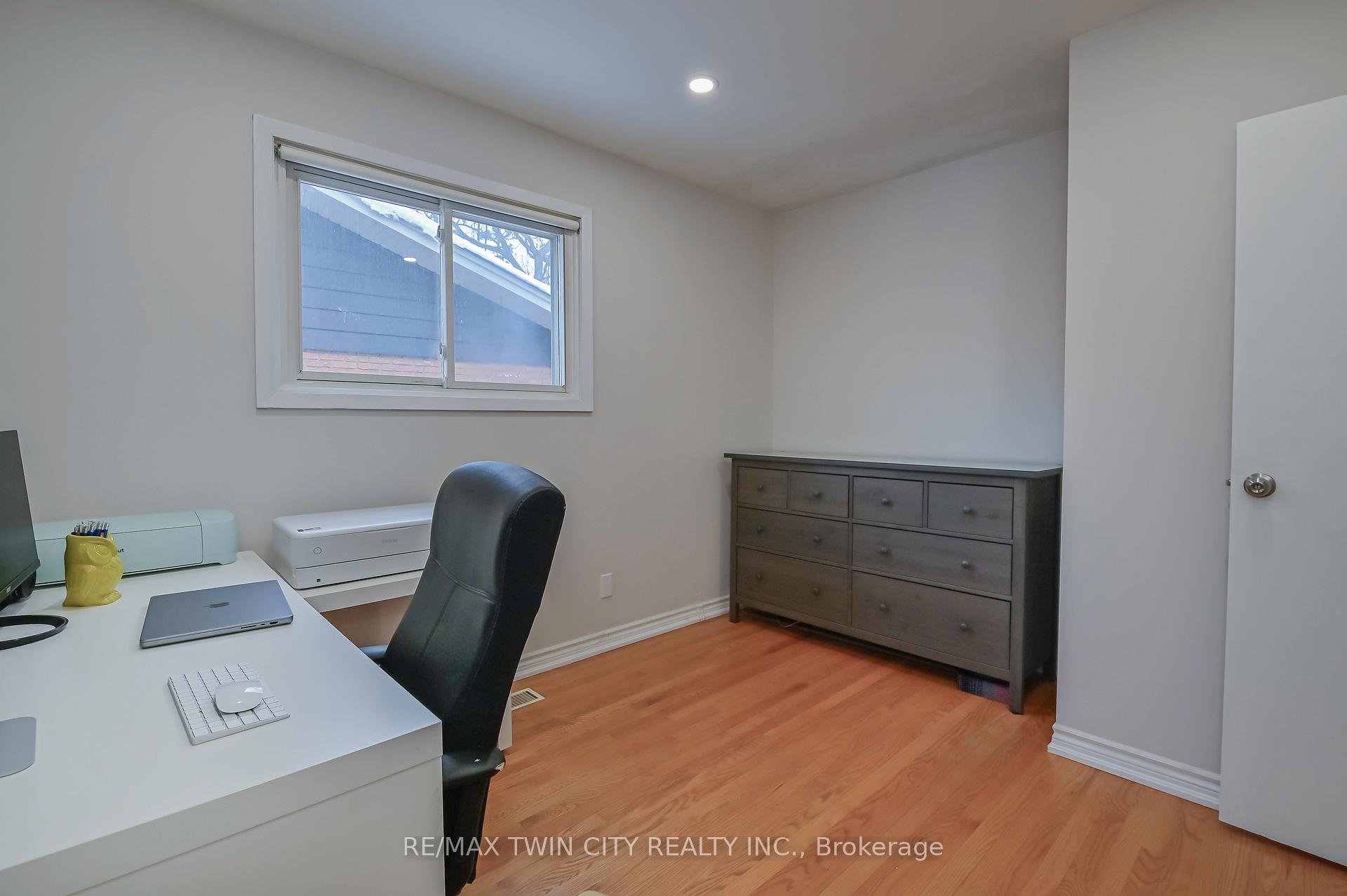Photo 22 of 214 Winfield Avenue, Waterloo — HOMEH
