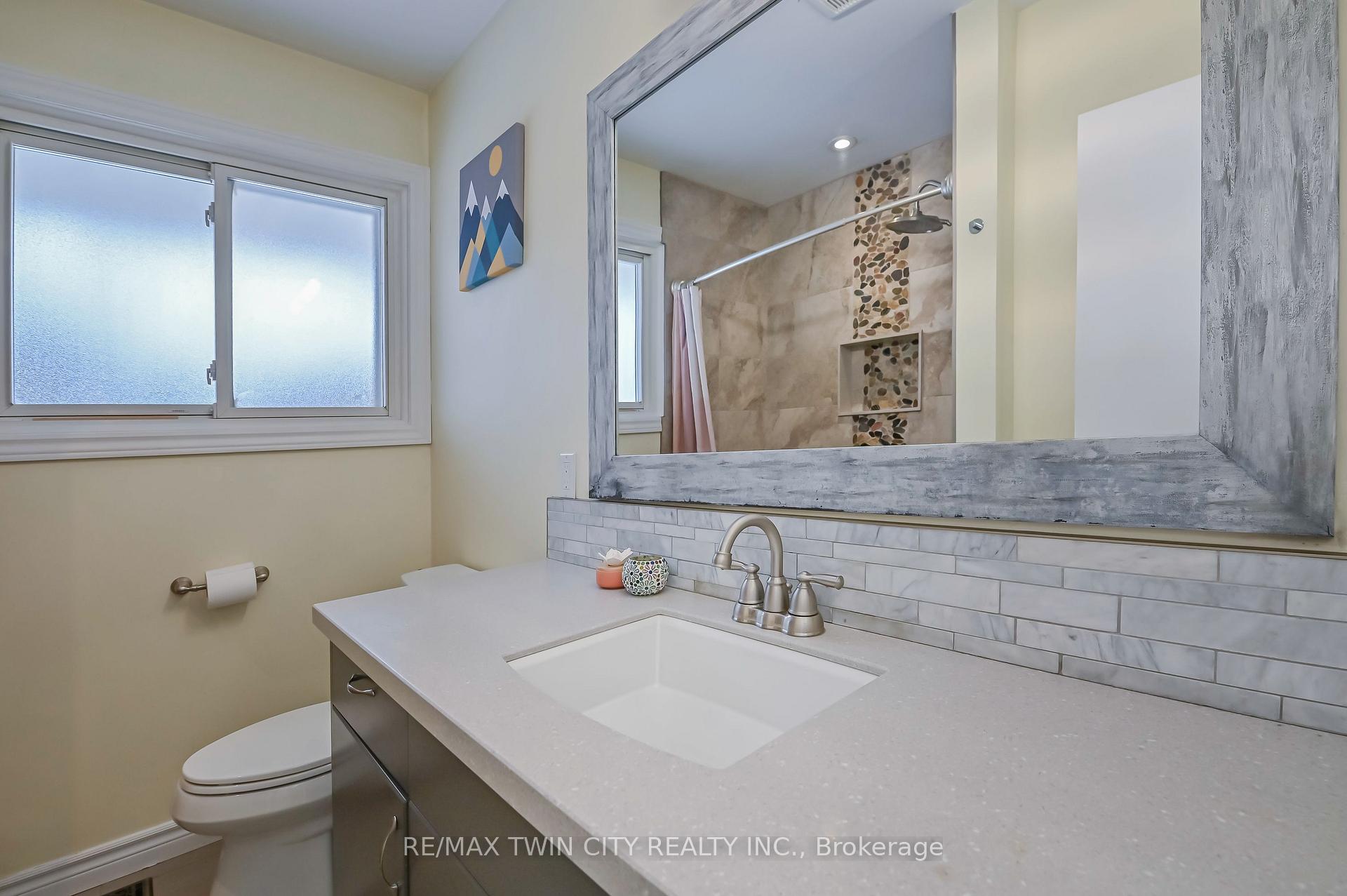 Photo 26 of 214 Winfield Avenue, Waterloo — HOMEH