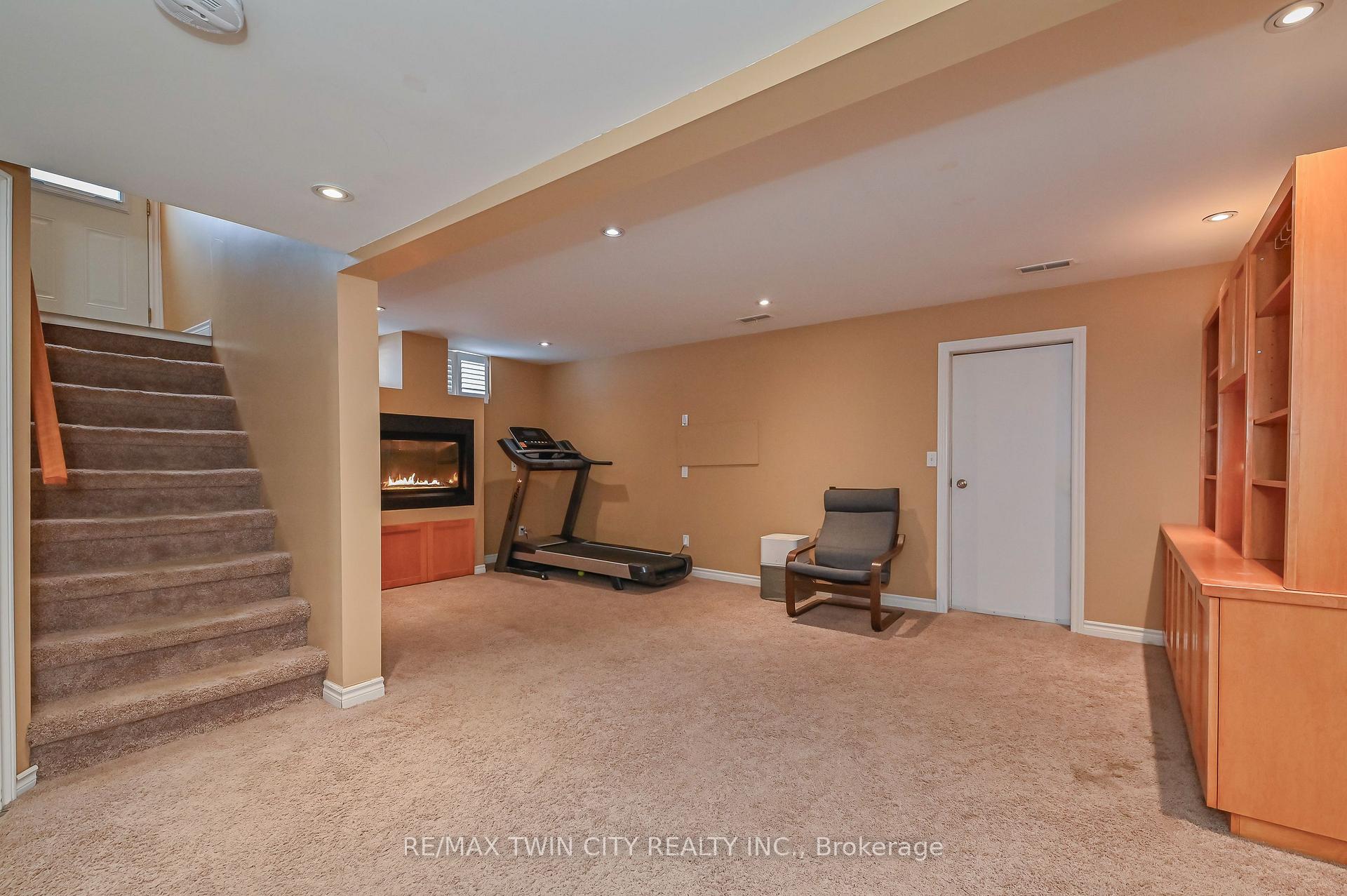 Photo 30 of 214 Winfield Avenue, Waterloo — HOMEH