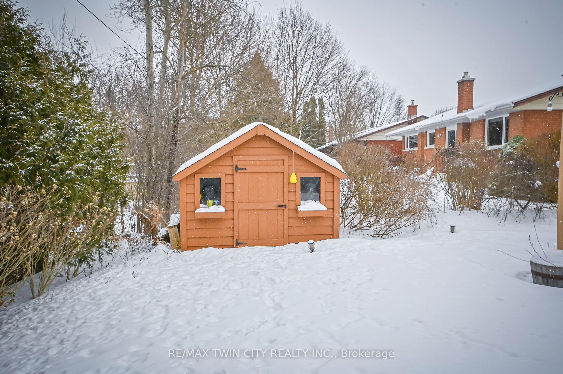 Photo 39 of 214 Winfield Avenue, Waterloo — HOMEH