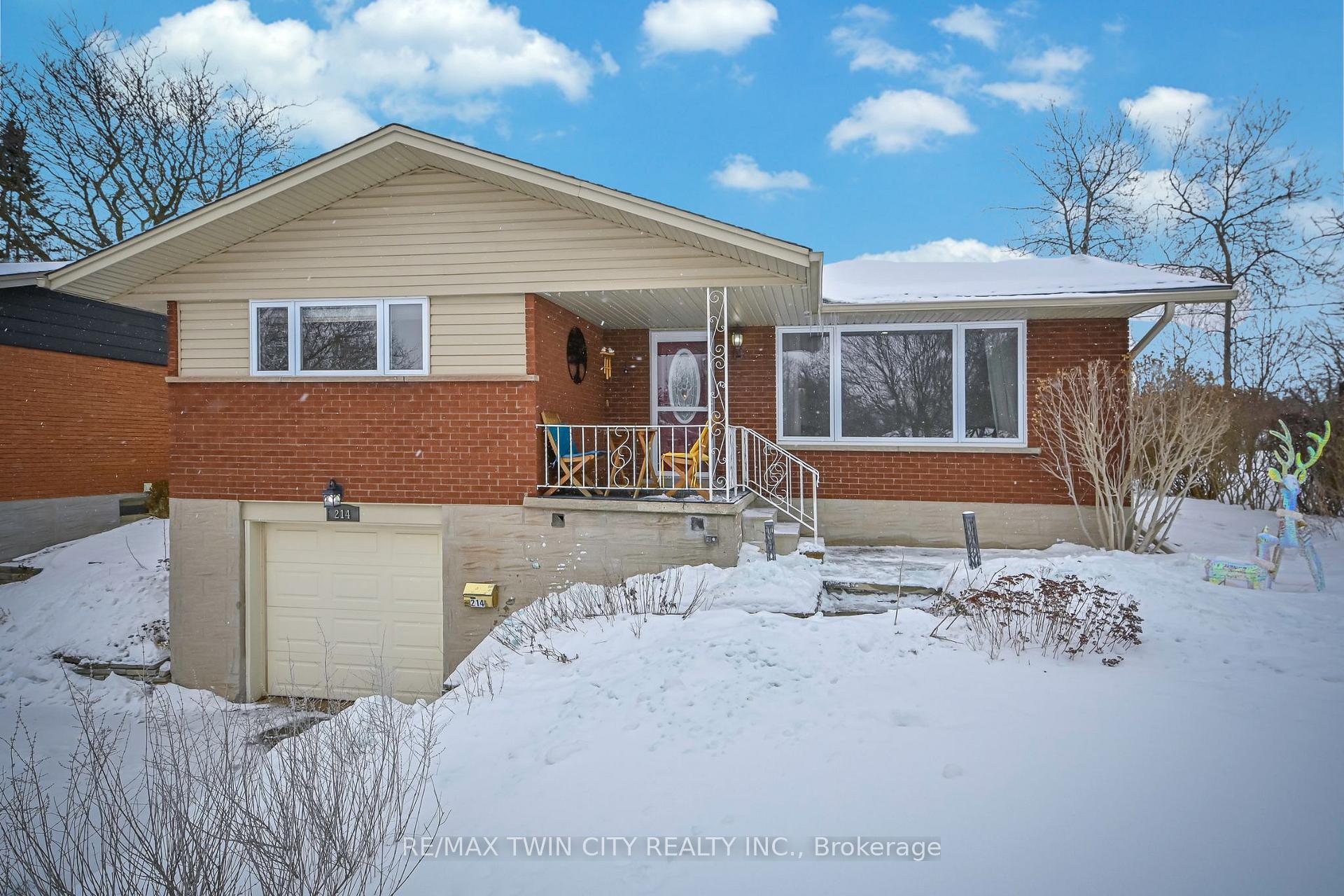 Photo 46 of 214 Winfield Avenue, Waterloo — HOMEH