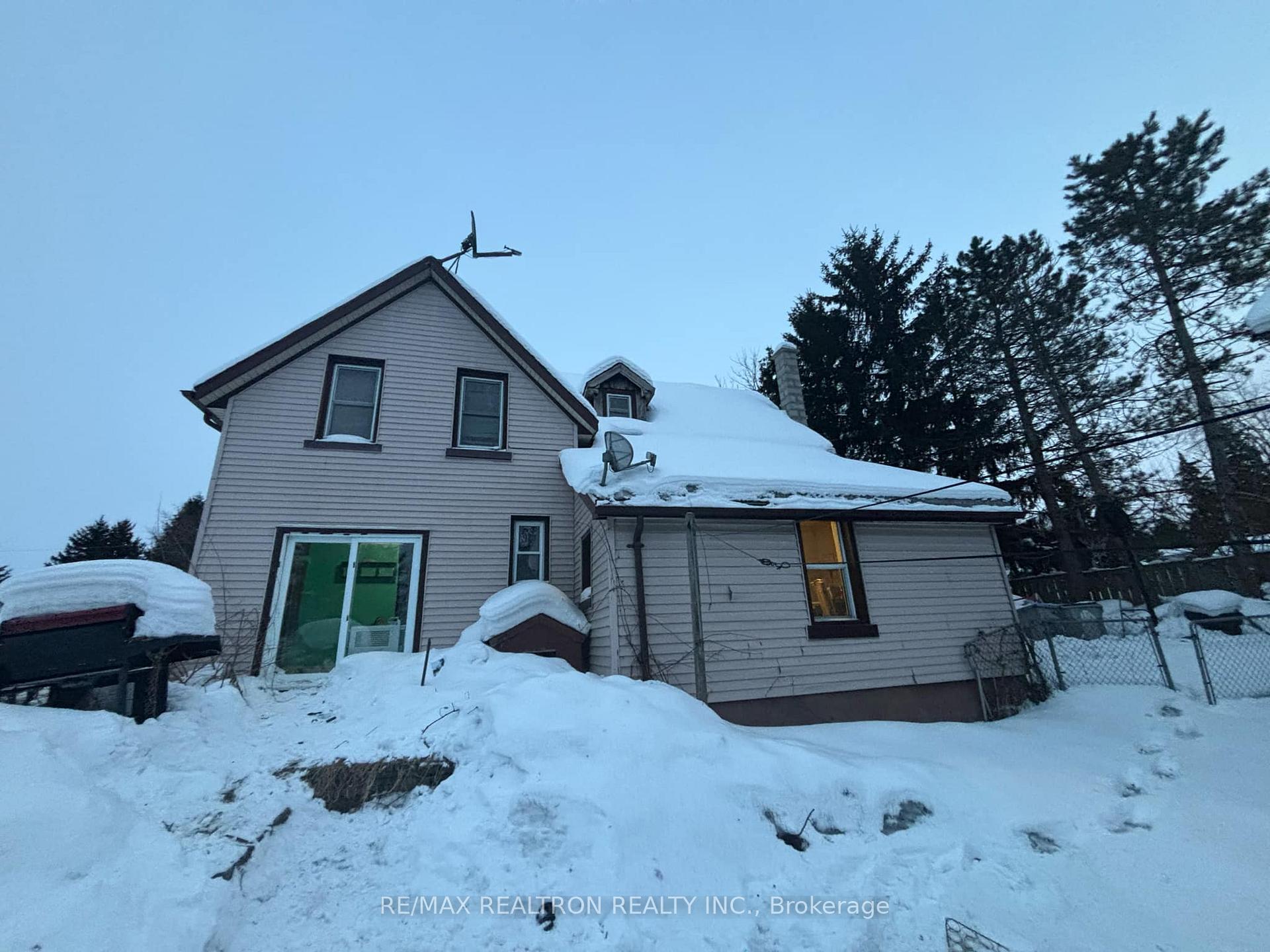 Photo 3 of 3194 Road 180, West Perth, Hibbert — HOMEH