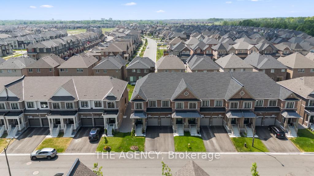 Photo 2 of 52 Velvet Drive, Whitby, Whitby Industrial — HOMEH