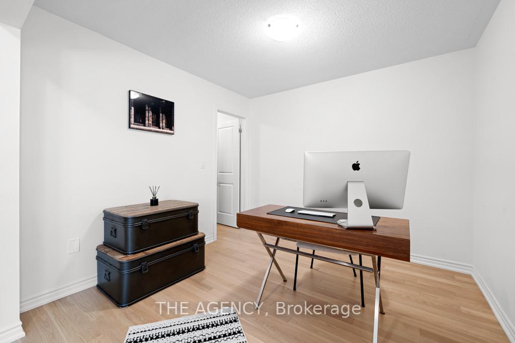 Photo 16 of 52 Velvet Drive, Whitby, Whitby Industrial — HOMEH