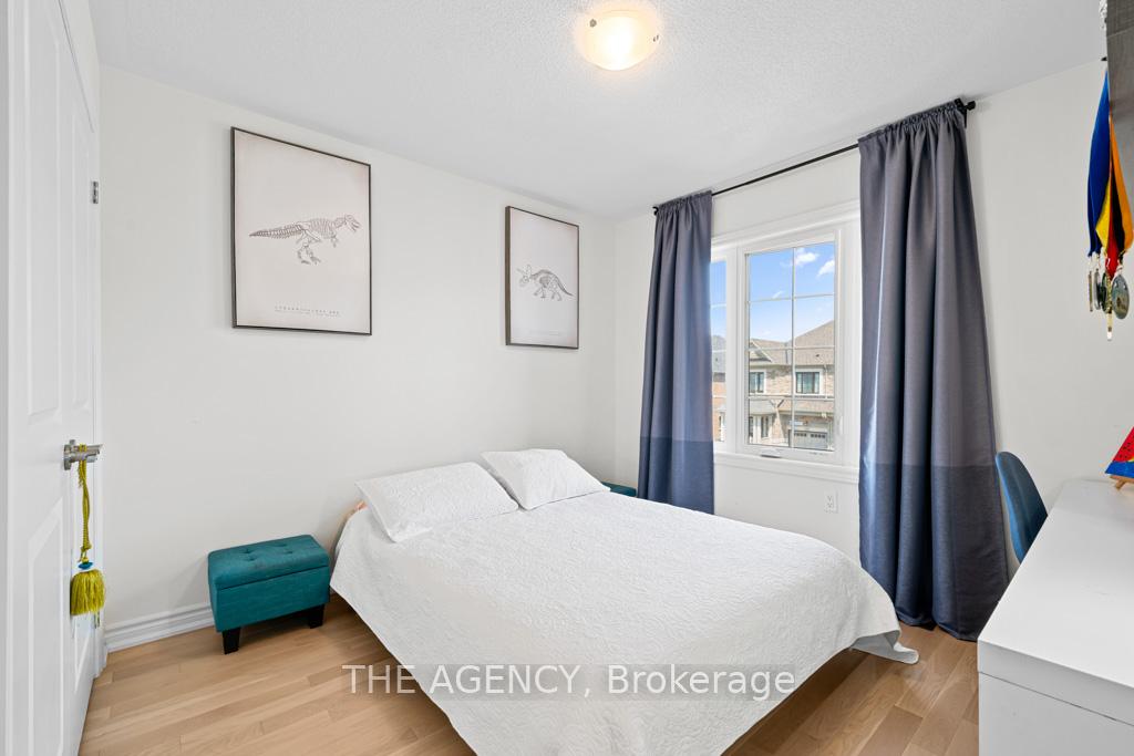 Photo 24 of 52 Velvet Drive, Whitby, Whitby Industrial — HOMEH