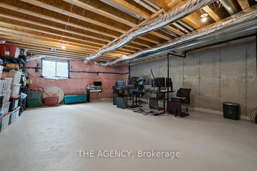 Photo 27 of 52 Velvet Drive, Whitby, Whitby Industrial — HOMEH