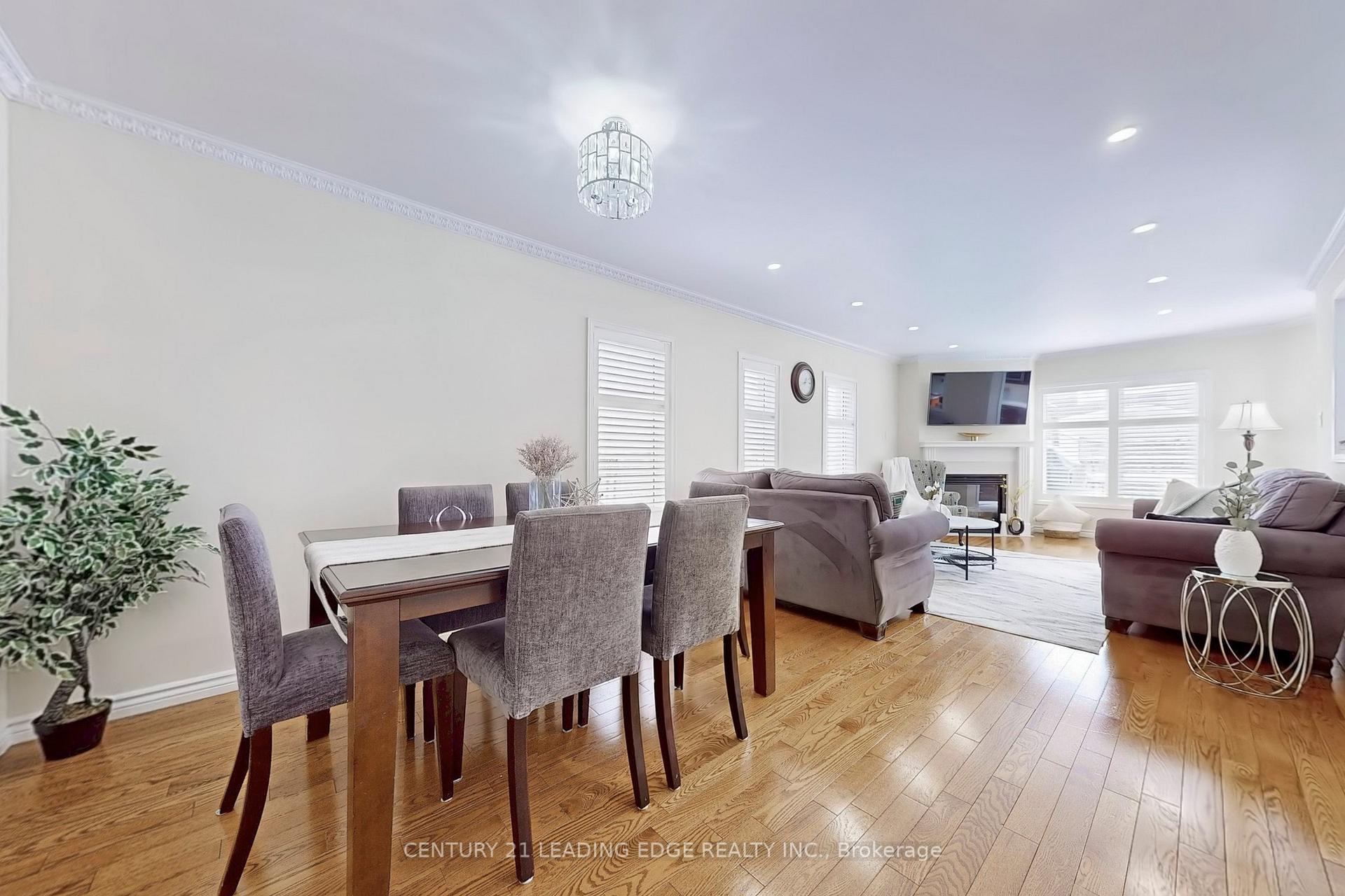 Photo 9 of 37 Stella Drive, Markham, Middlefield — HOMEH