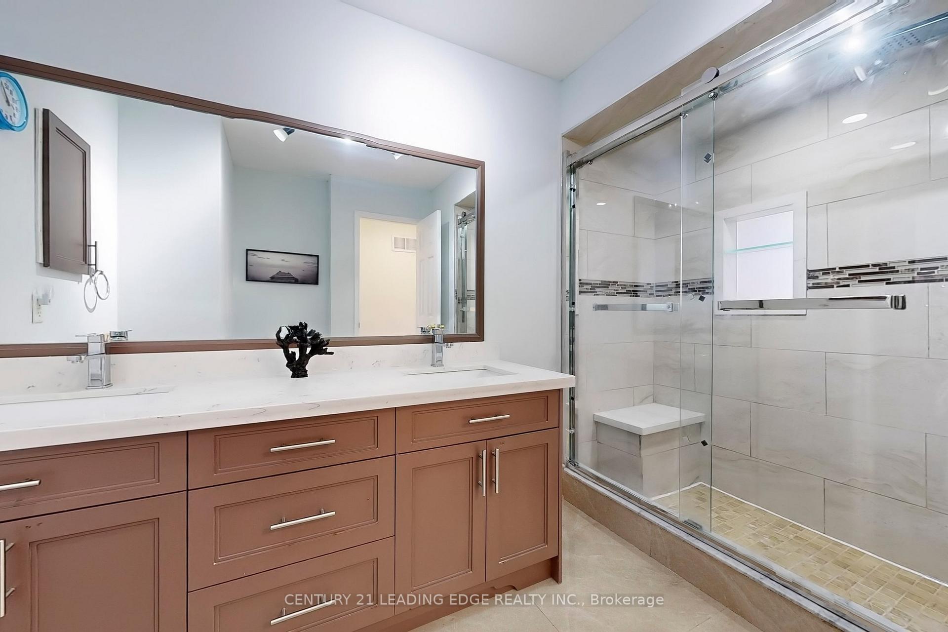 Photo 26 of 37 Stella Drive, Markham, Middlefield — HOMEH