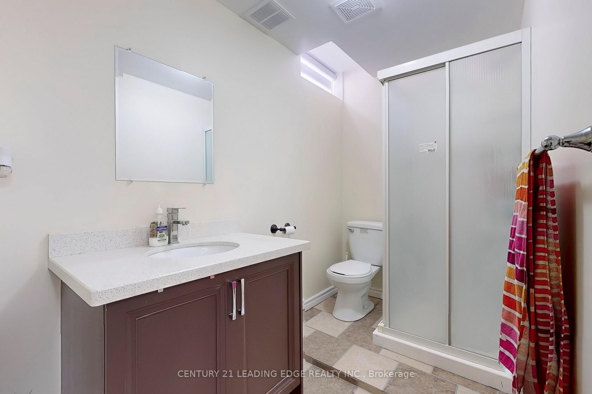 Photo 31 of 37 Stella Drive, Markham, Middlefield — HOMEH
