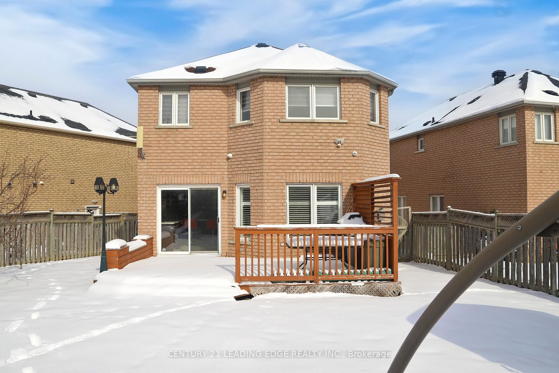 Photo 32 of 37 Stella Drive, Markham, Middlefield — HOMEH