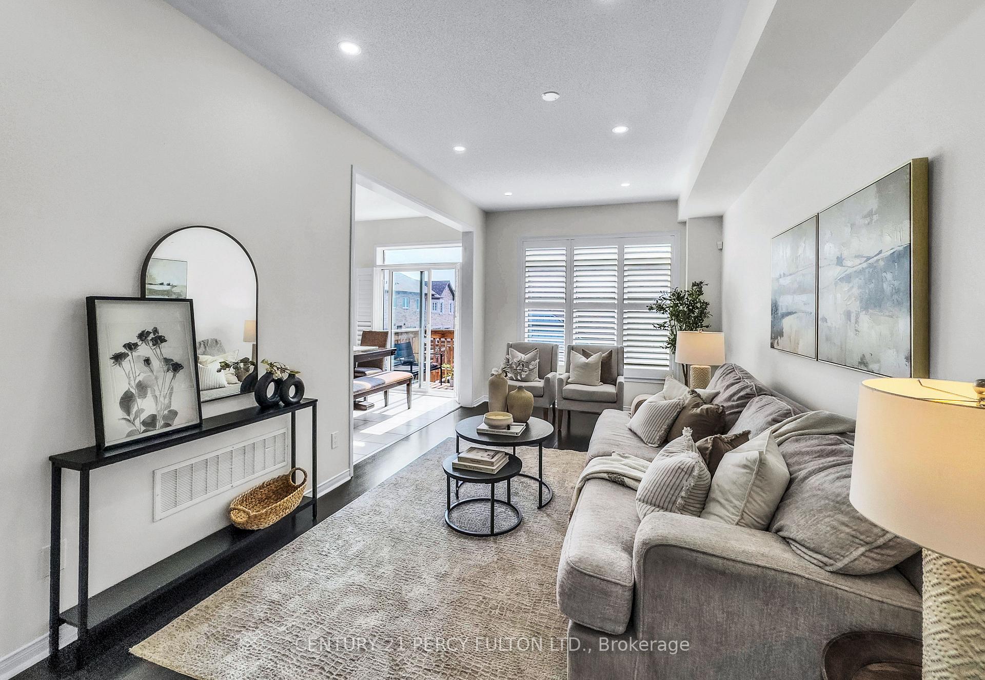 Photo 13 of 49 Rimrock Crescent, Whitby, Williamsburg — HOMEH