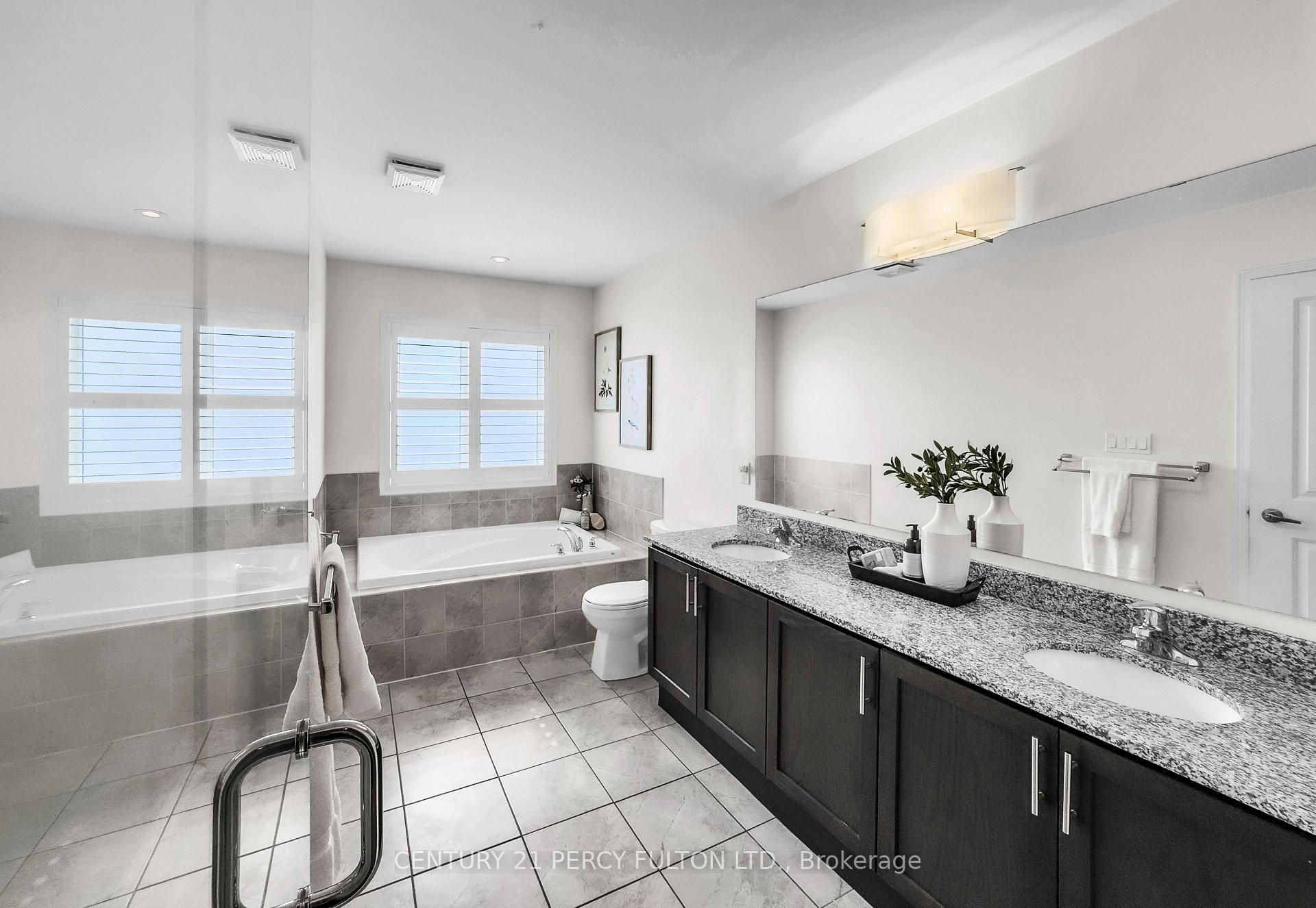 Photo 33 of 49 Rimrock Crescent, Whitby, Williamsburg — HOMEH
