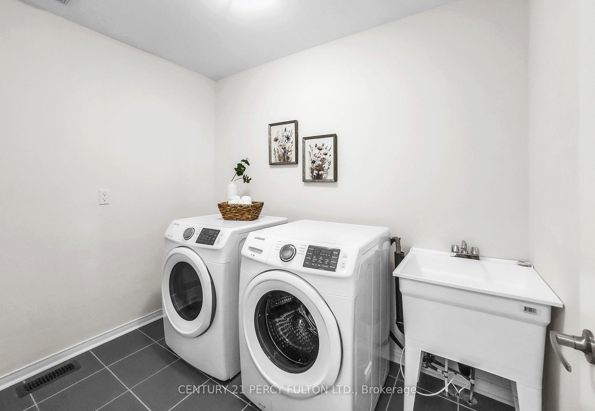 Photo 35 of 49 Rimrock Crescent, Whitby, Williamsburg — HOMEH