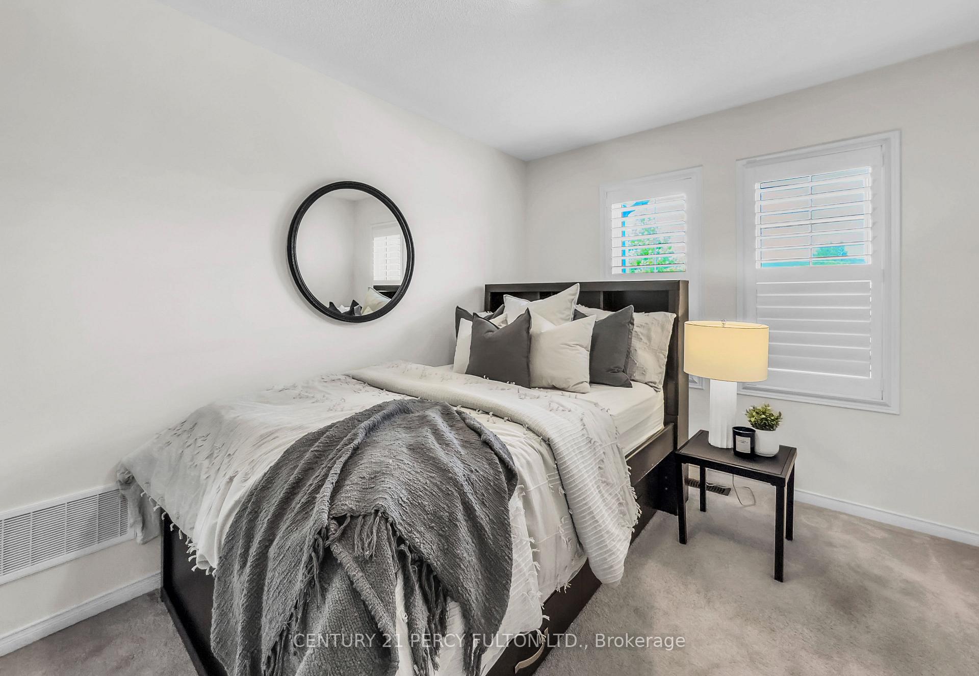 Photo 37 of 49 Rimrock Crescent, Whitby, Williamsburg — HOMEH