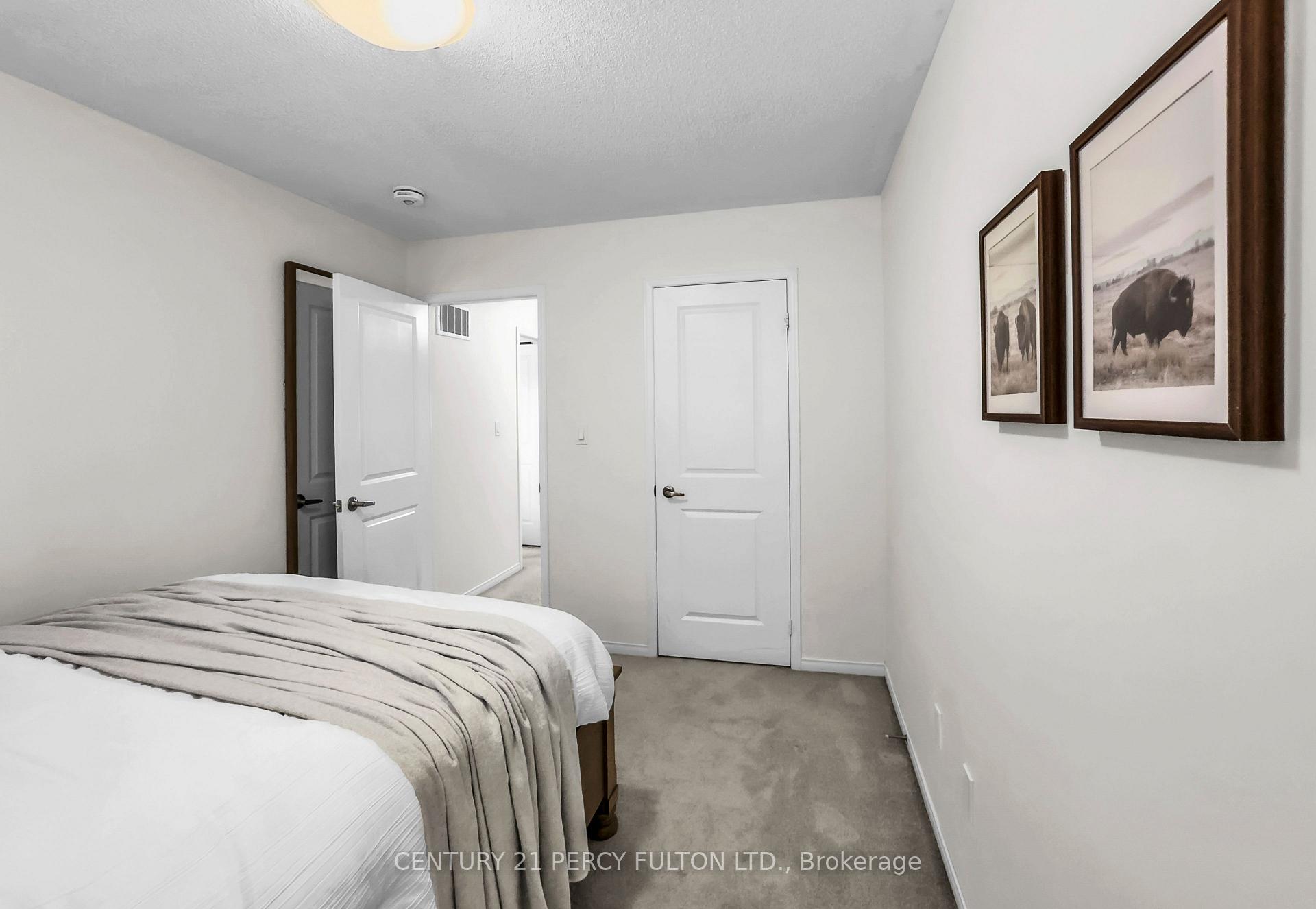 Photo 41 of 49 Rimrock Crescent, Whitby, Williamsburg — HOMEH