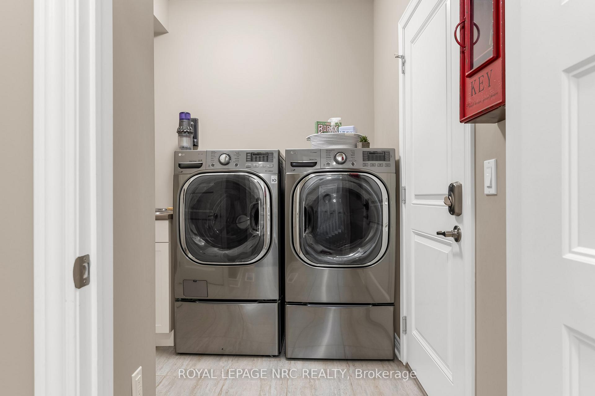 Photo 26 of 471 Gaiser Road, Welland, Coyle Creek — HOMEH