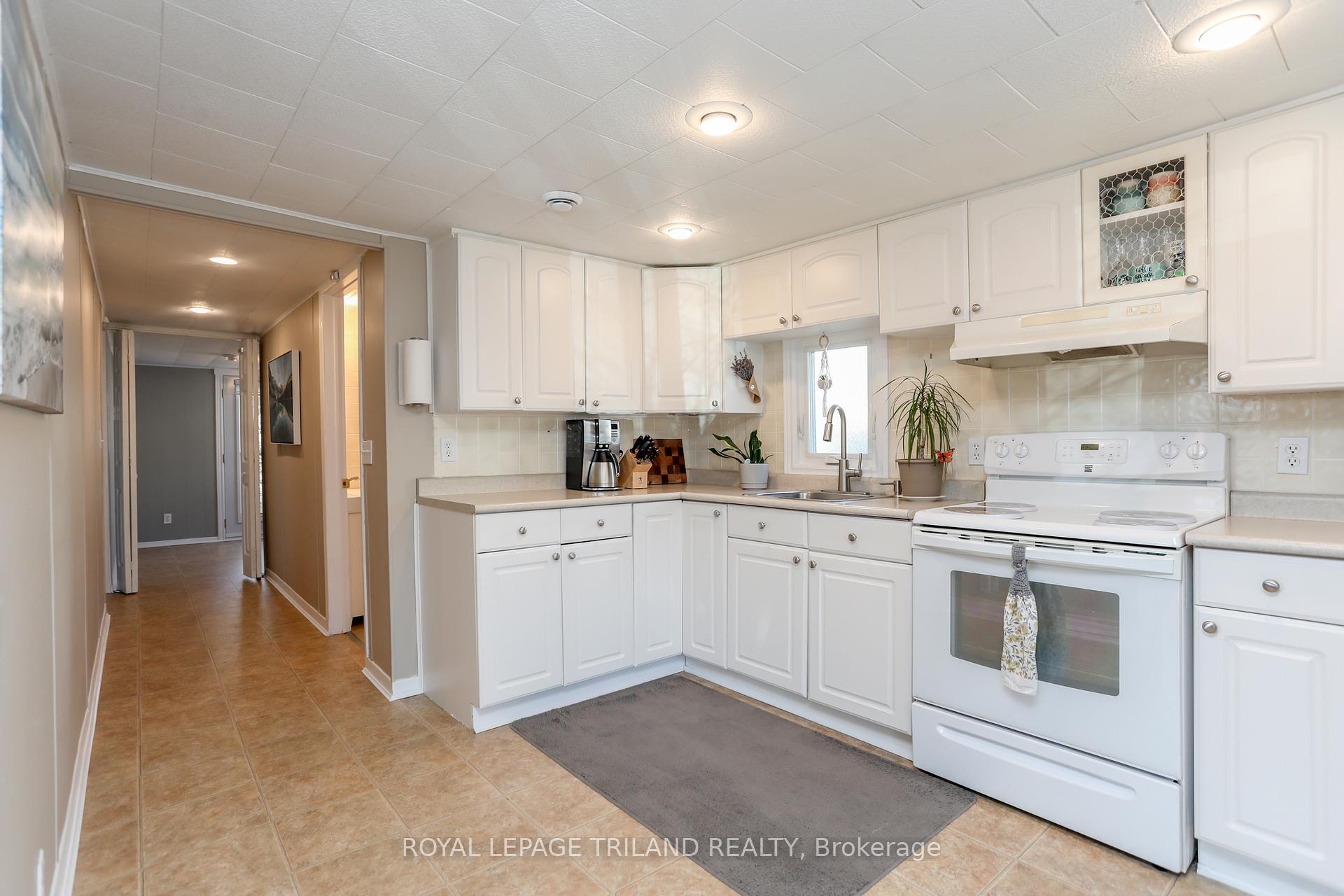 Photo 2 of Unit 43, 33 Pitt Street, Bayham, Port Burwell — HOMEH