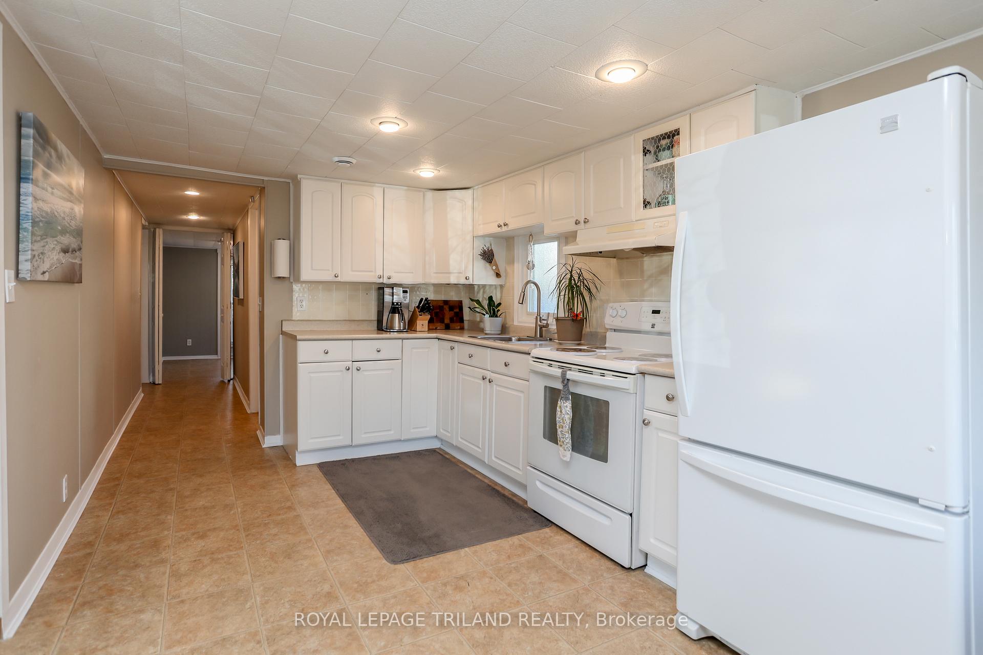 Photo 9 of Unit 43, 33 Pitt Street, Bayham, Port Burwell — HOMEH