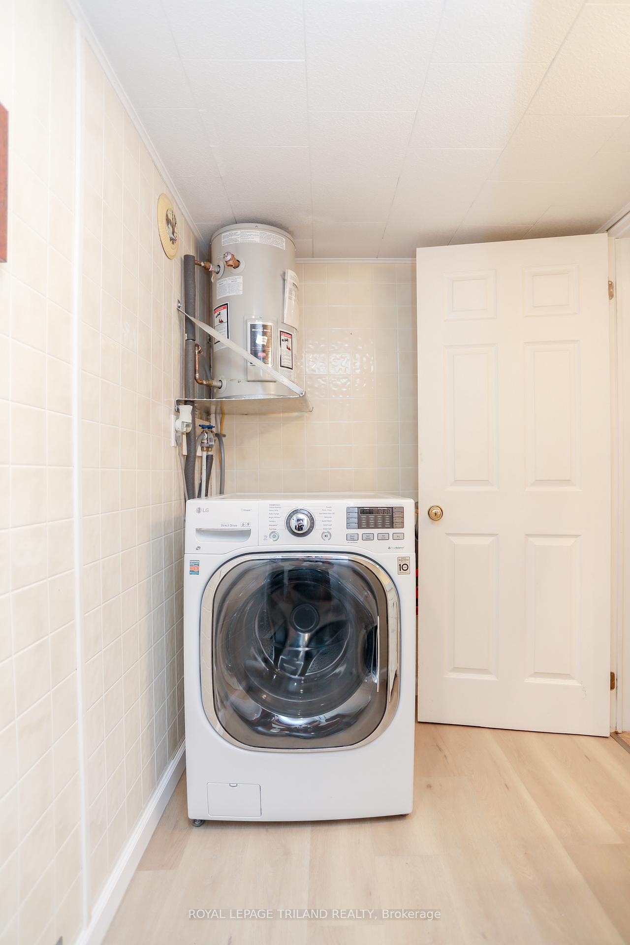 Photo 12 of Unit 43, 33 Pitt Street, Bayham, Port Burwell — HOMEH