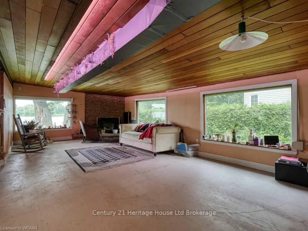Photo 32 of 305 Mank, Zorra, Rural Zorra — HOMEH